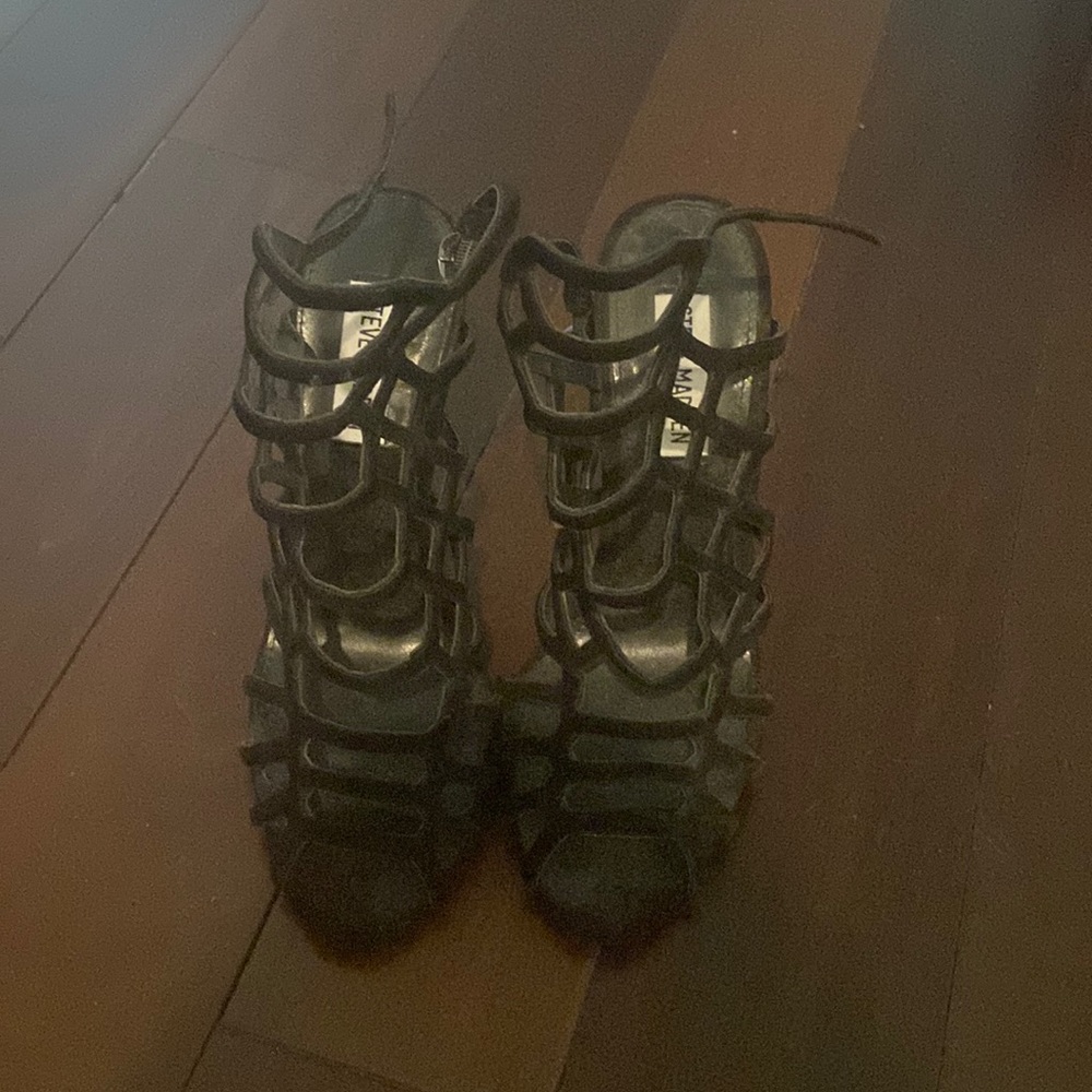 Steve madden black caged sandals